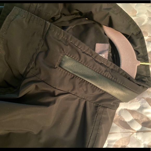 Black Jacket by Kenneth Cole Reaction - Picture 6 of 9